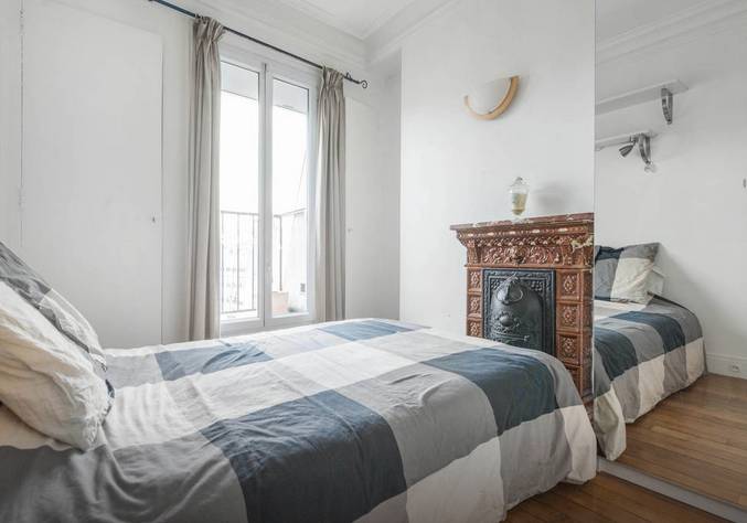 Hjemmeophold Paris 102224