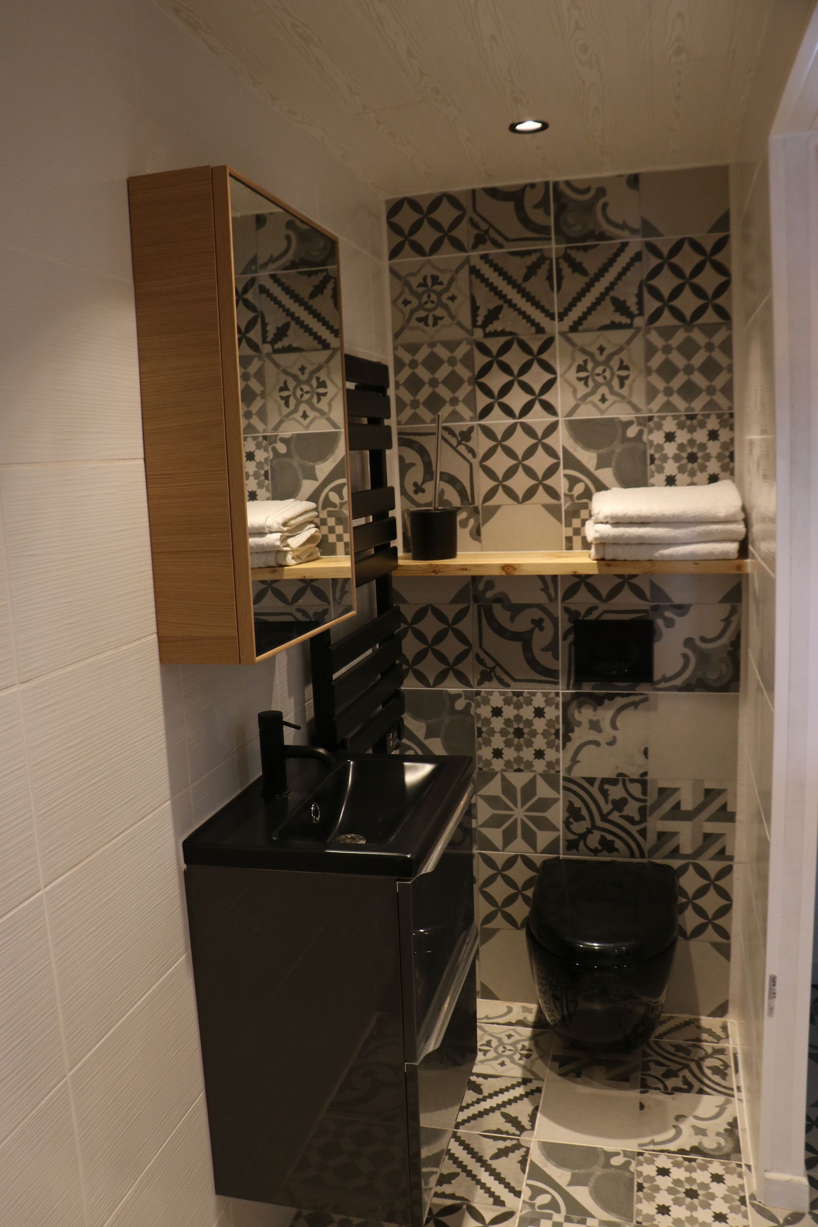 Oberoende Studio Ossun 615731