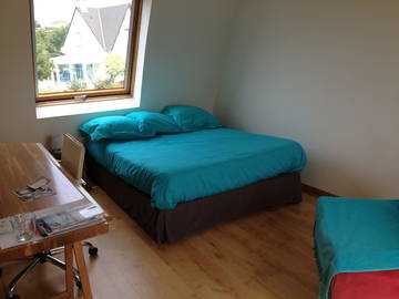 Roomlala | Helder en ruim kamer te huur