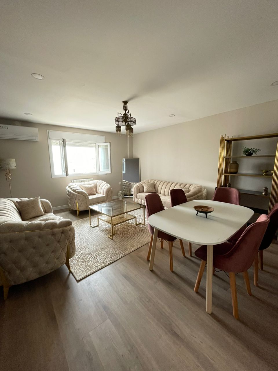 Hele Huis Oran 407683