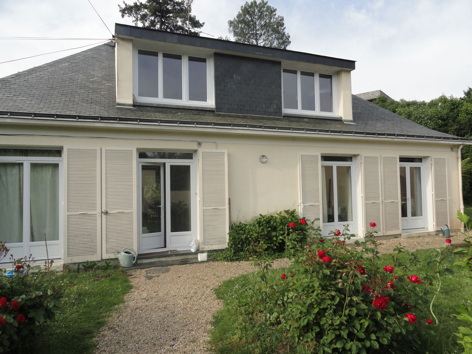 Kolokation Angers 63816