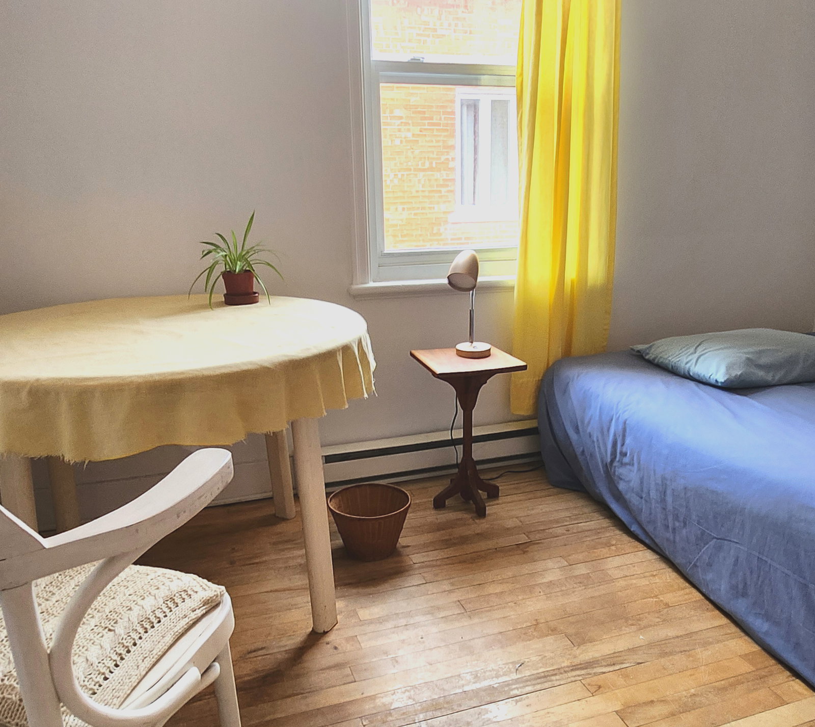 Habitación En Casa Del Anfitrión Ville de Québec 9886
