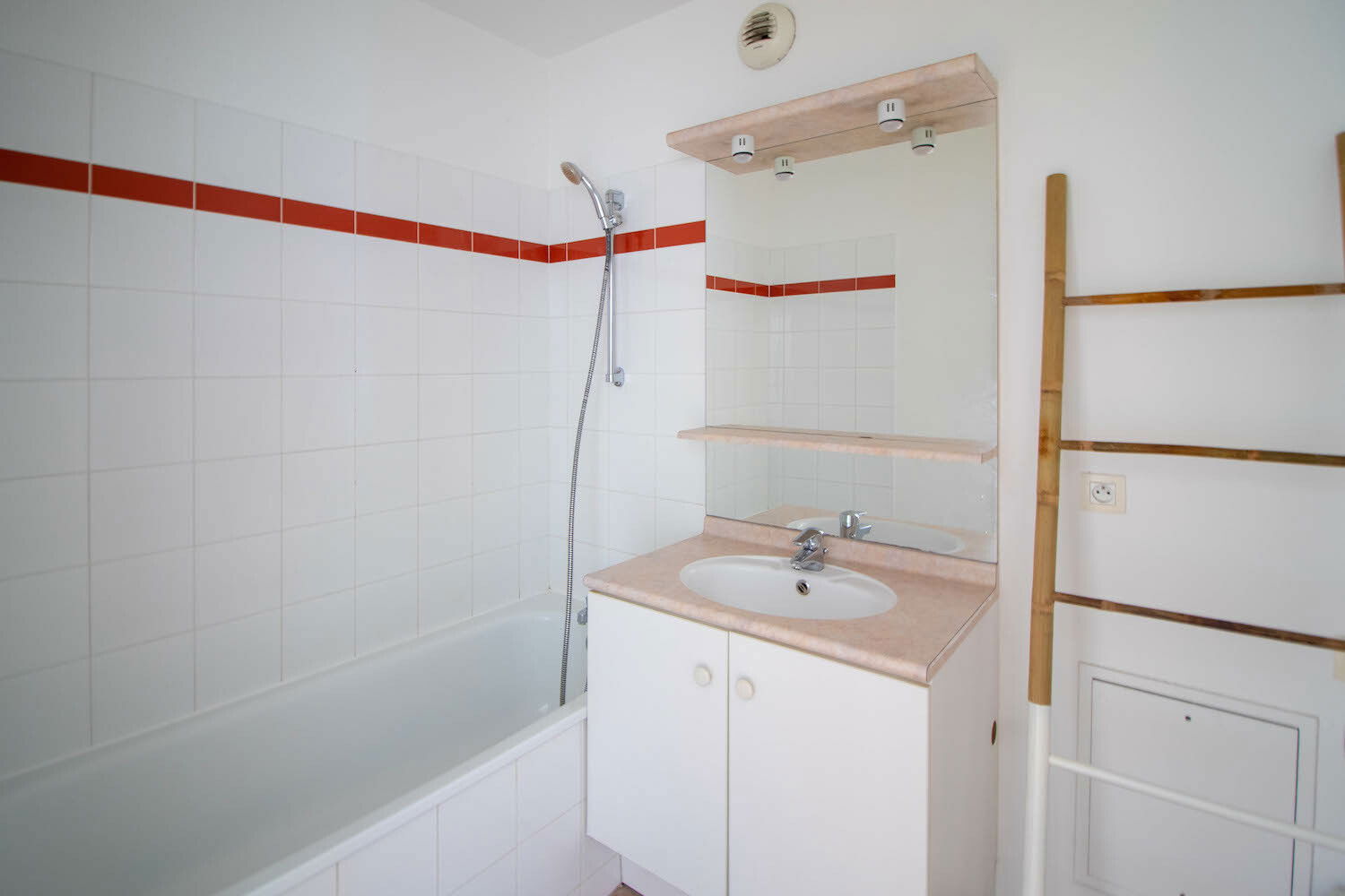 Colocación Saint-Denis 260639