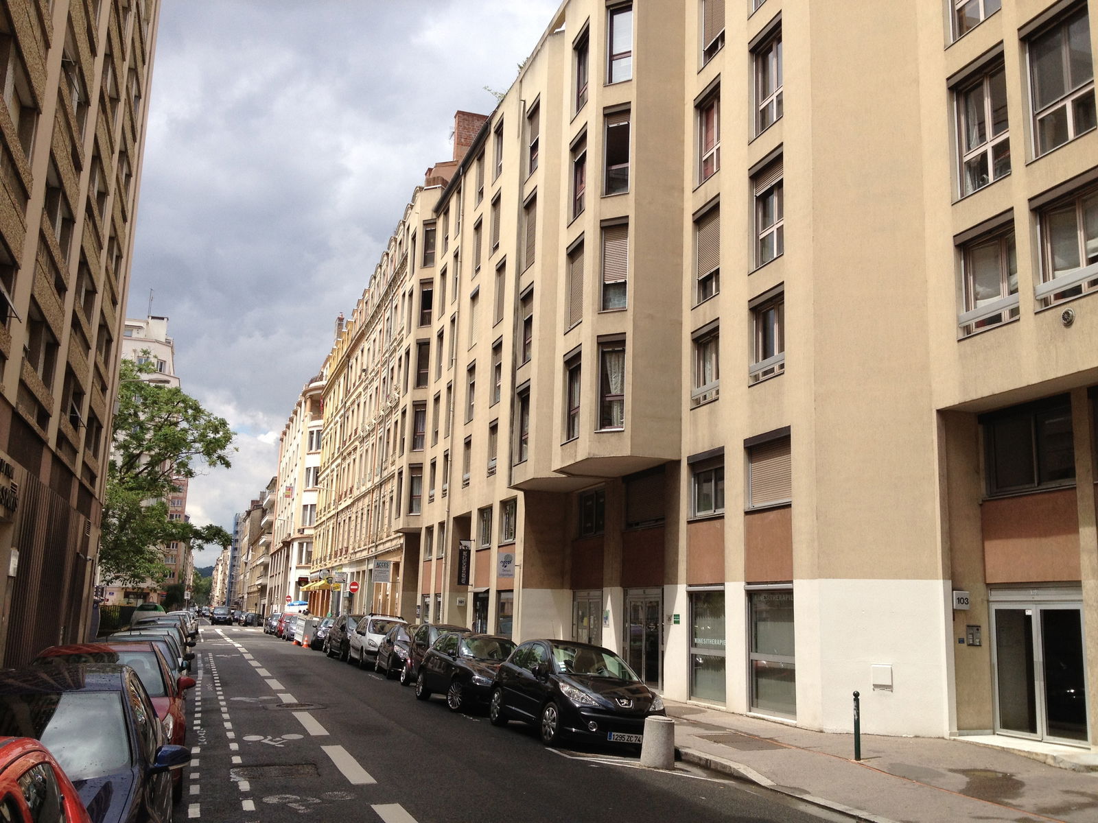 Colocación Lyon 95381