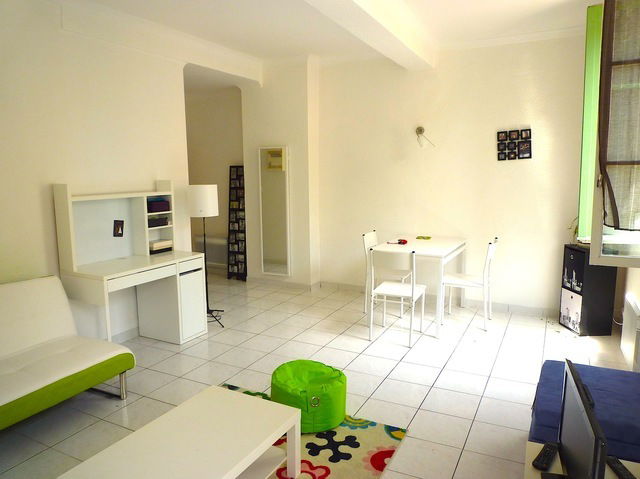 Habitaciones De Huéspedes Nîmes 54547