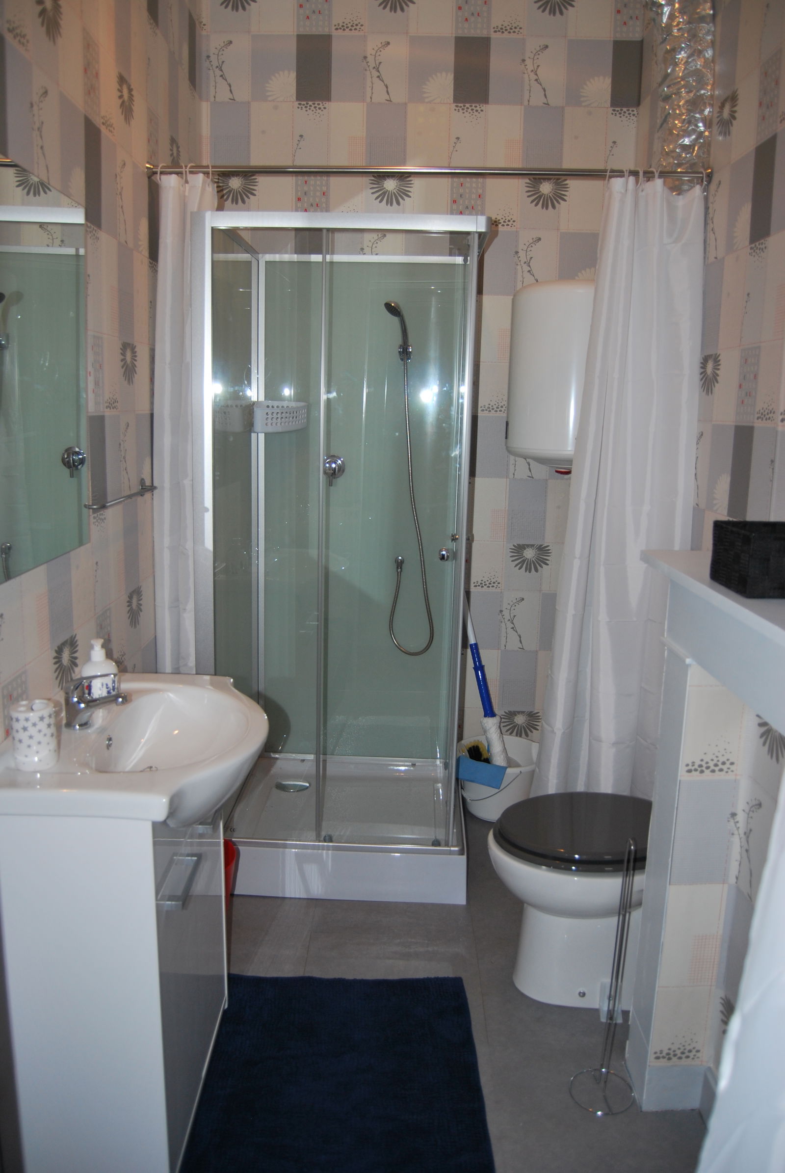 Quedarse En Casa Mons 141965