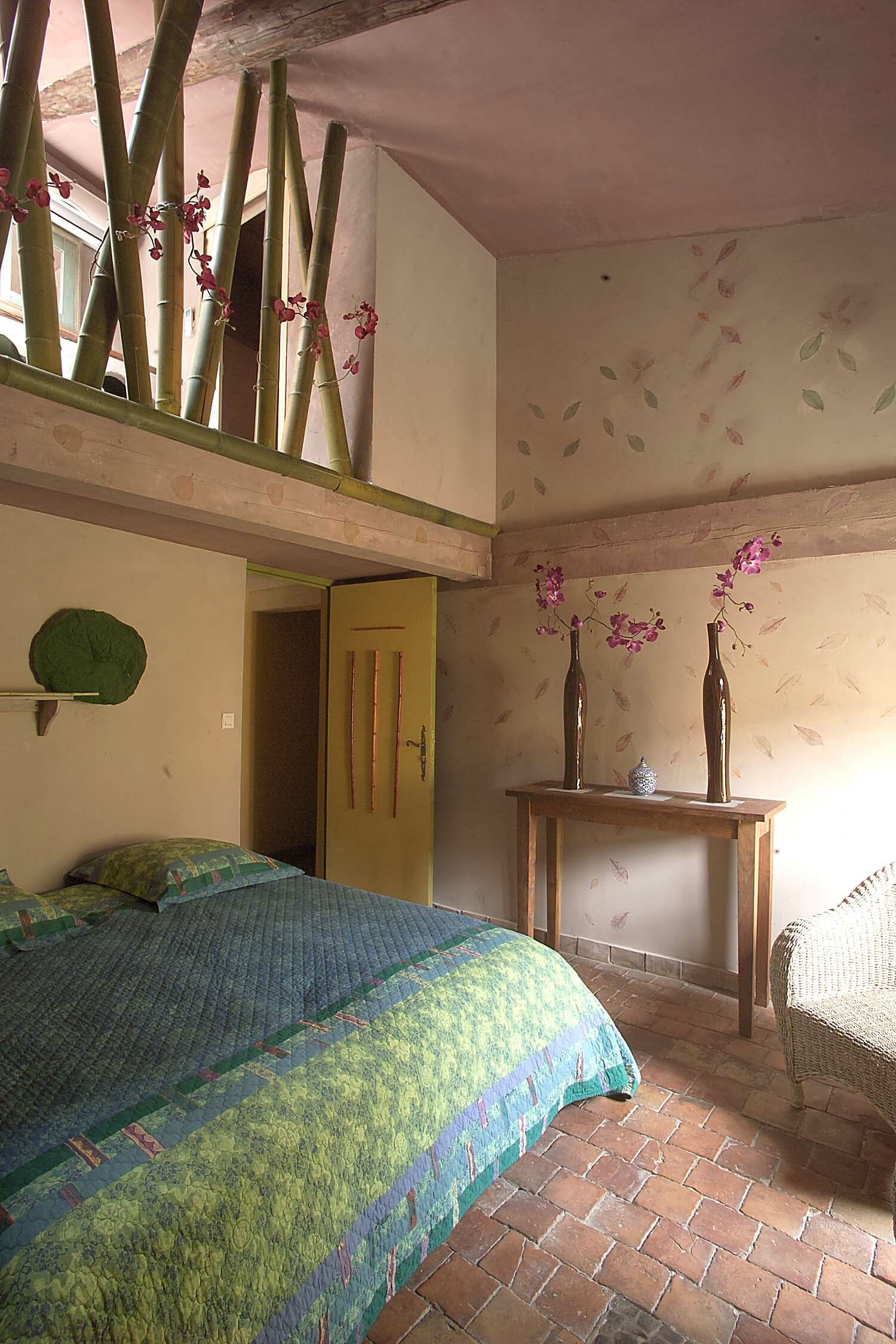 Independent Studio Bourg-Saint-Andéol 153866