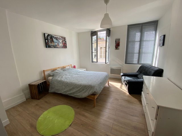 Onafhankelijke Studio Besançon 251992