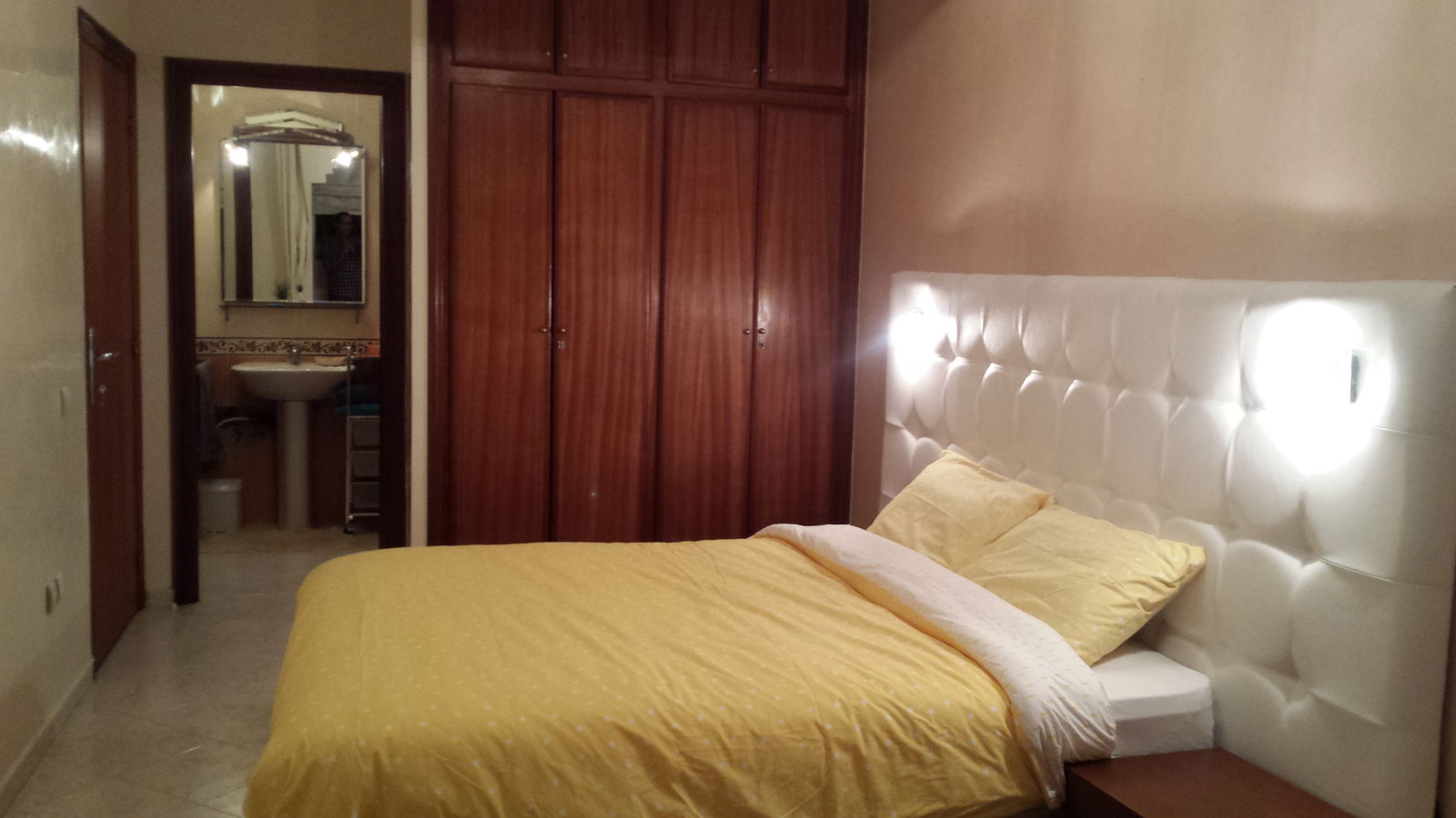 Oberoende Studio Rabat 130724