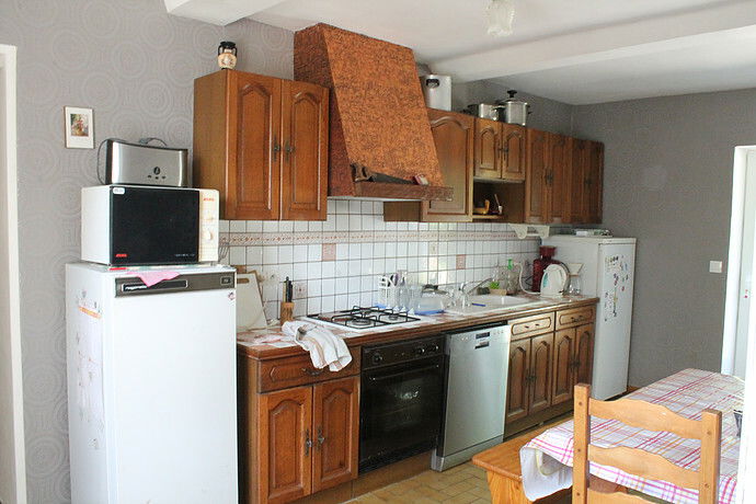 Entire Home Vienne-en-Bessin 25182