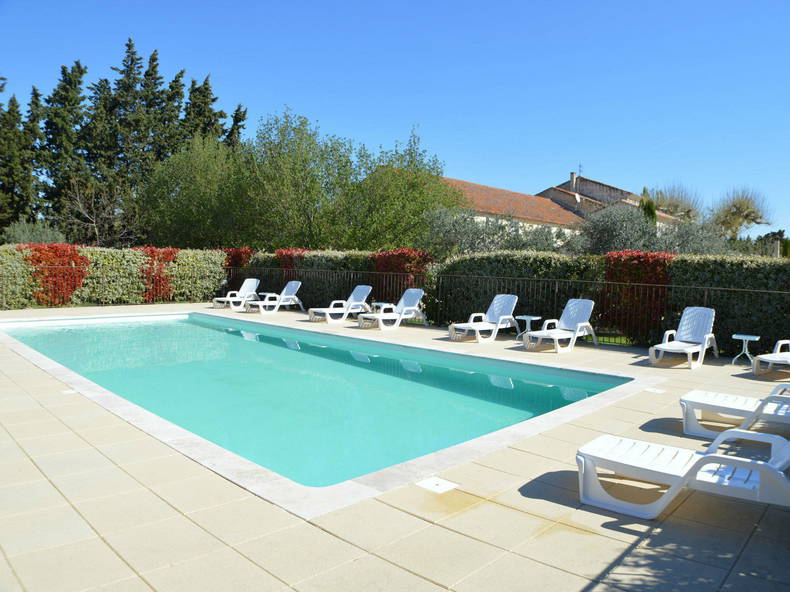 Entire Home Monteux 128519-2