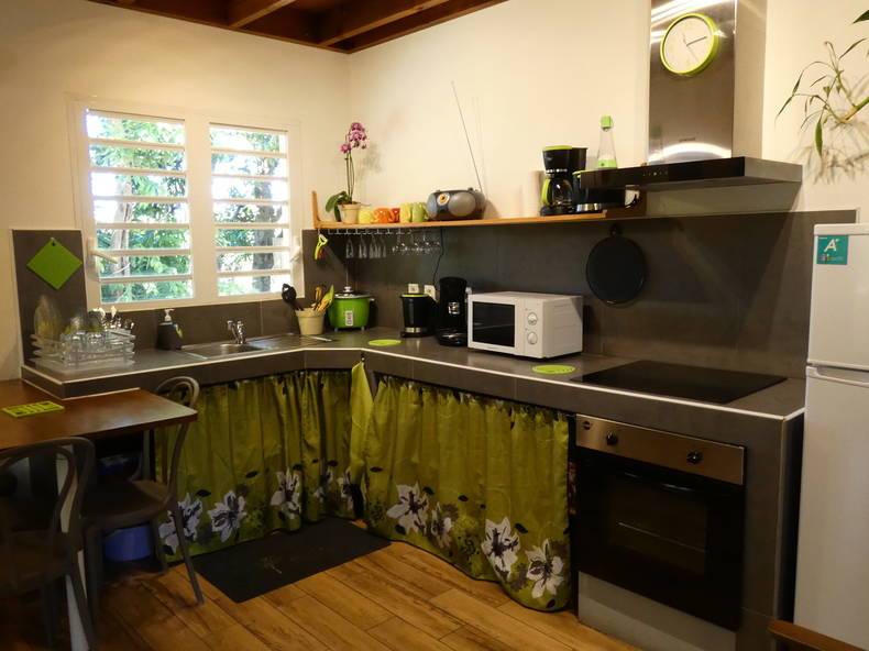 Toda La Casa Saint Benoit 106878-2