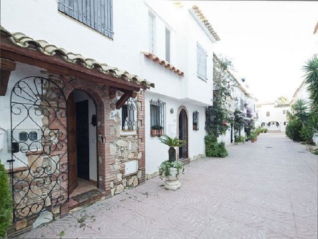 Onofhängeg Studio Empuriabrava 63551