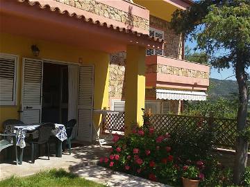 Roomlala | Holiday Homes For Rent In Badesi Sardinia