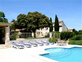 Maison De Vacance Avec Piscine Chauffée 