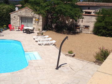 Logement Entier Grospierres 45597-9