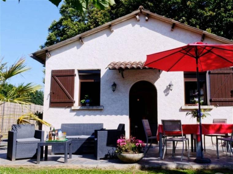 Homestay Saint-Pardoux-l'Ortigier 73070-1