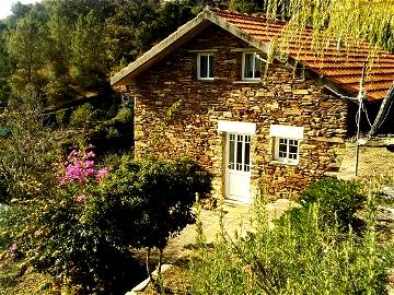 Roomlala | Home in an Old Village in the Douro Region