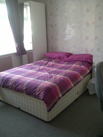 Gastgezin Cardiff 12873