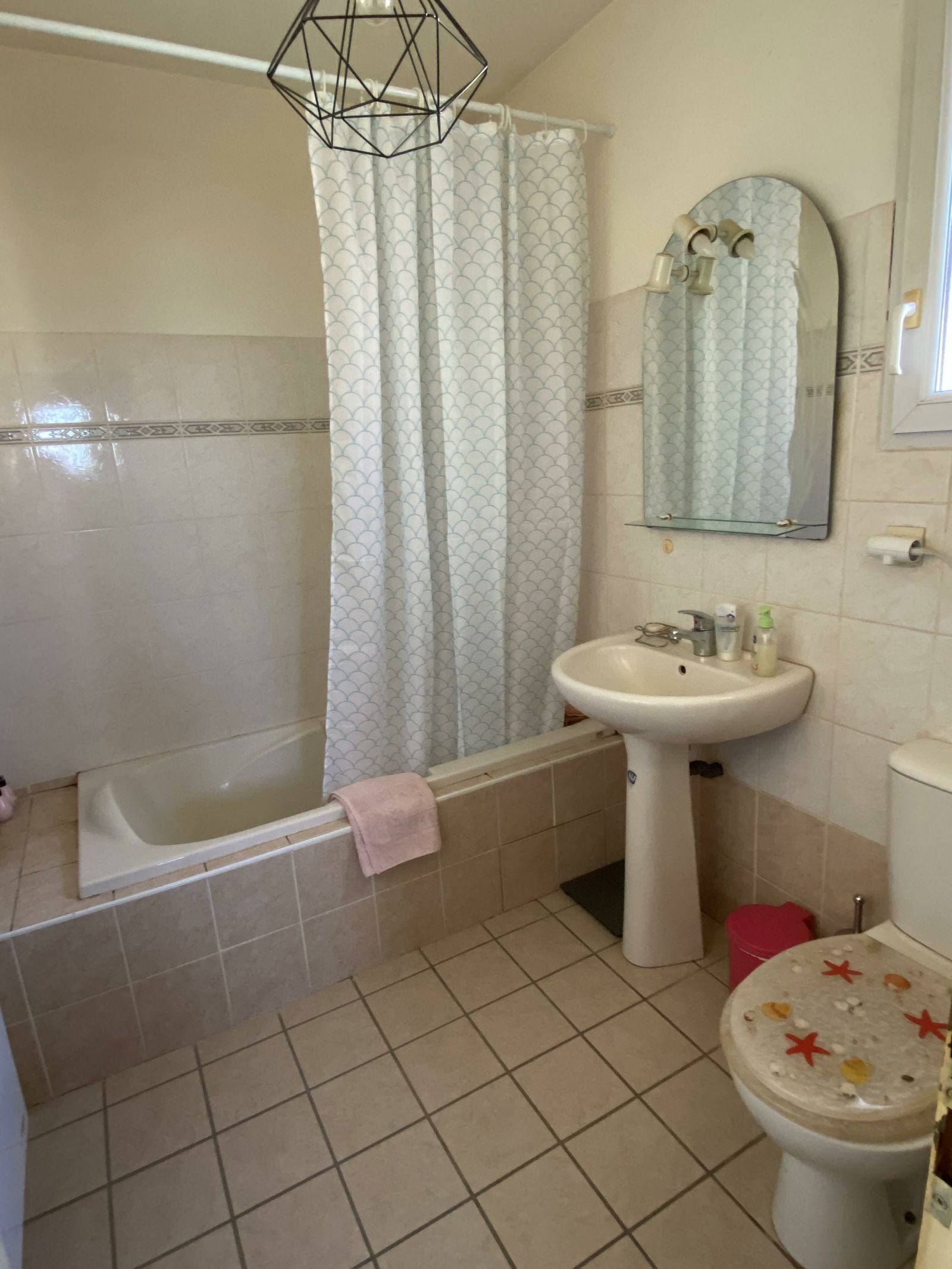 Homestay Privas 79659