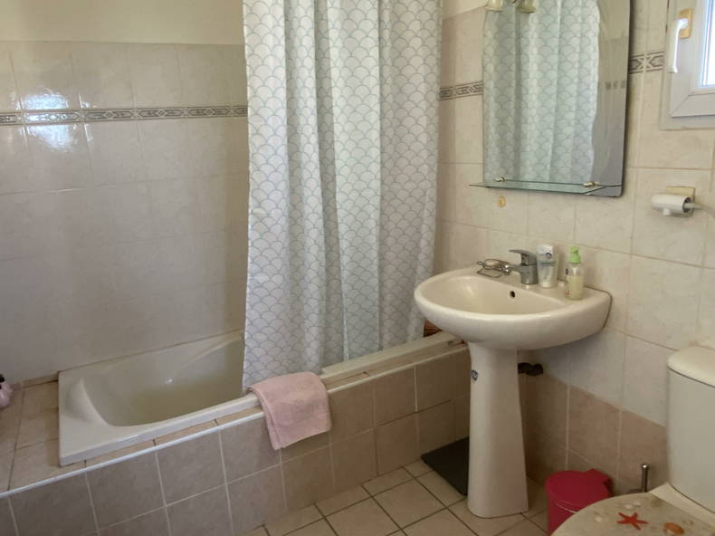 Chambre Chez L'habitant Privas 79659-2