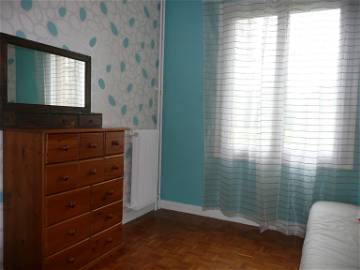 Chambre À Louer Les Lilas 249678-1