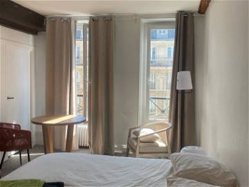 Room For Rent Paris 268279-1