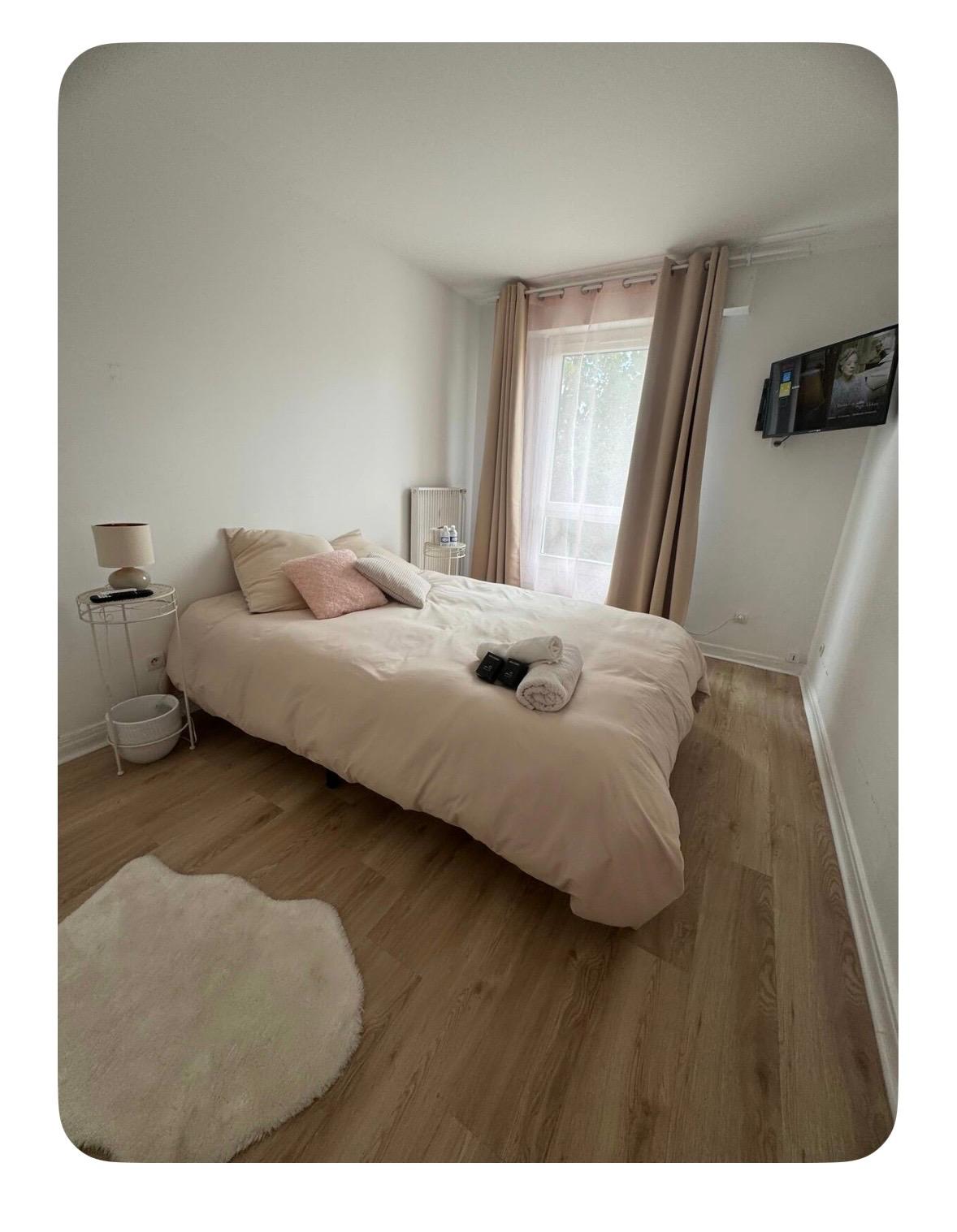 Chambre Chez L'habitant Évry-Courcouronnes 671755
