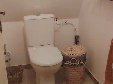 Chambre chez l'habitant à louer à Dompierre-Sur-Besbre - photo 4-4