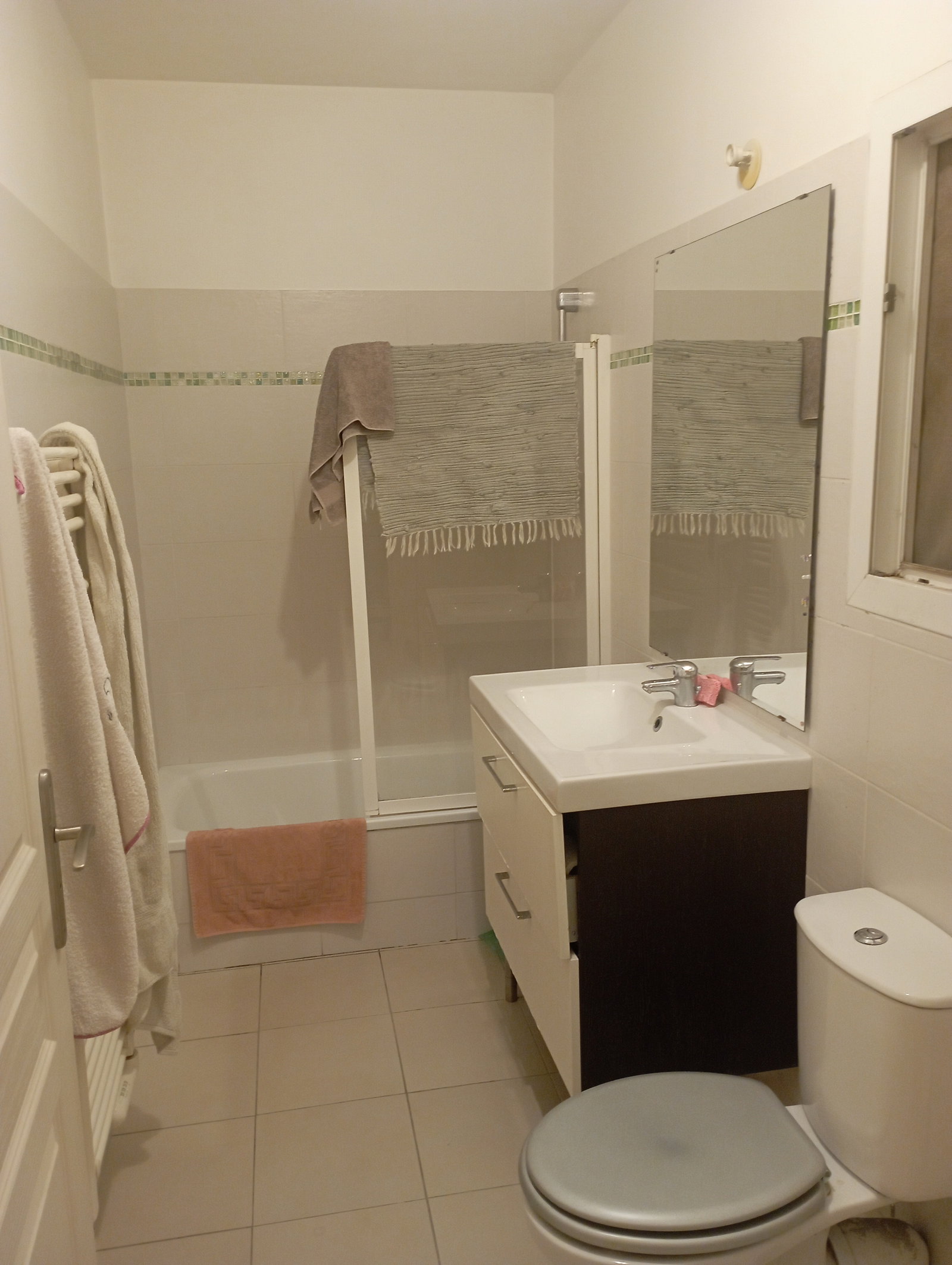 Homestay Marseille 677275