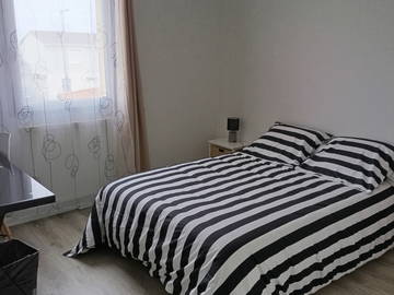 Roomlala | Homestay Room - Poitiers