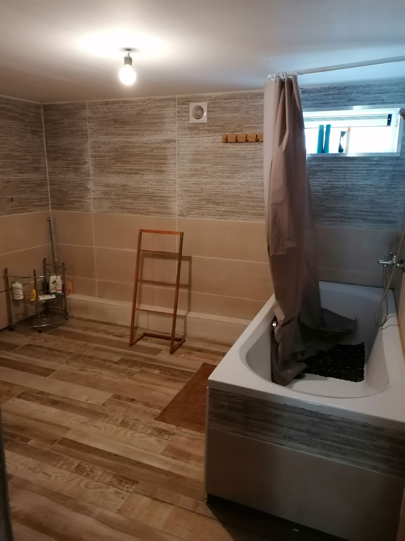 Homestay Hannut 415772
