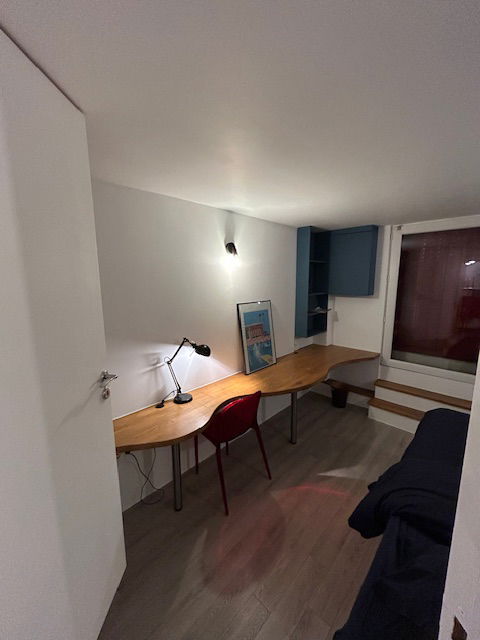 Hjemmeophold Paris 478199