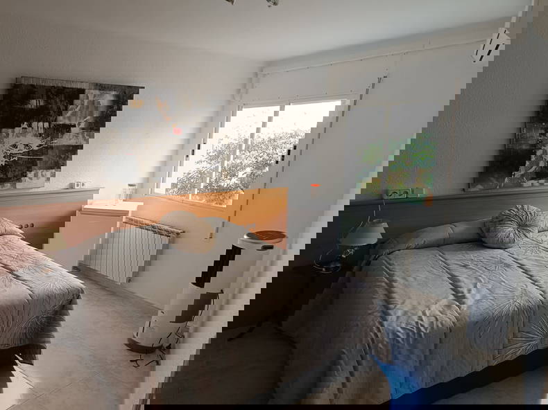 Homestay Tarragona 370984-5