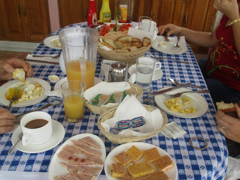 Tuisverblyf Camagüey 200452-3