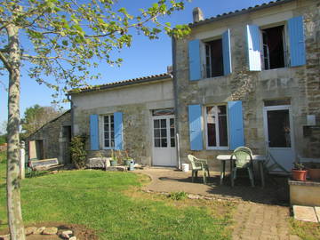 Logement Entier Gémozac 83705-6