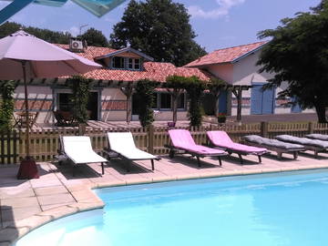 Entire Home Pey 68427-9