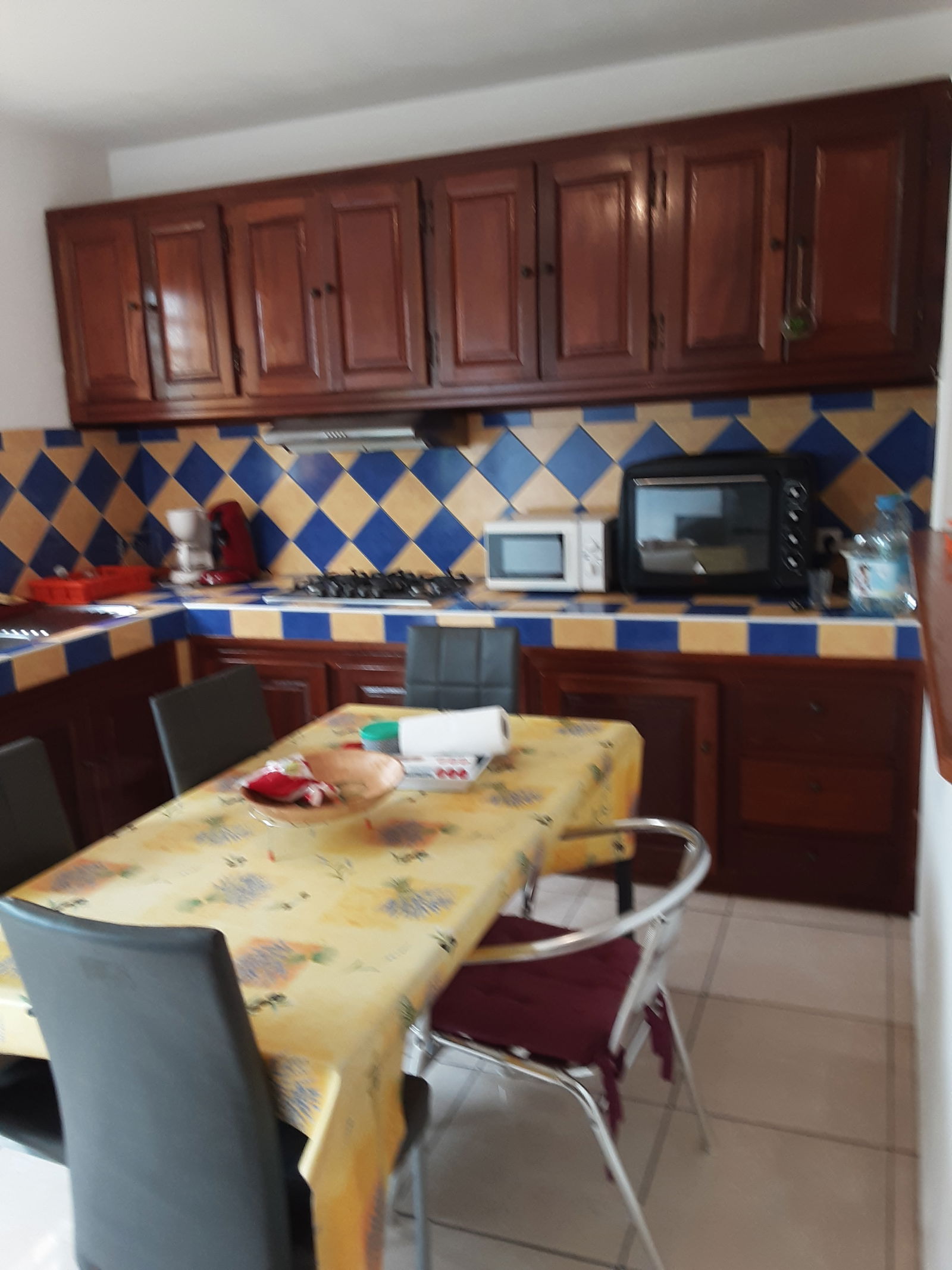 Homestay Sainte-Clotilde 211210