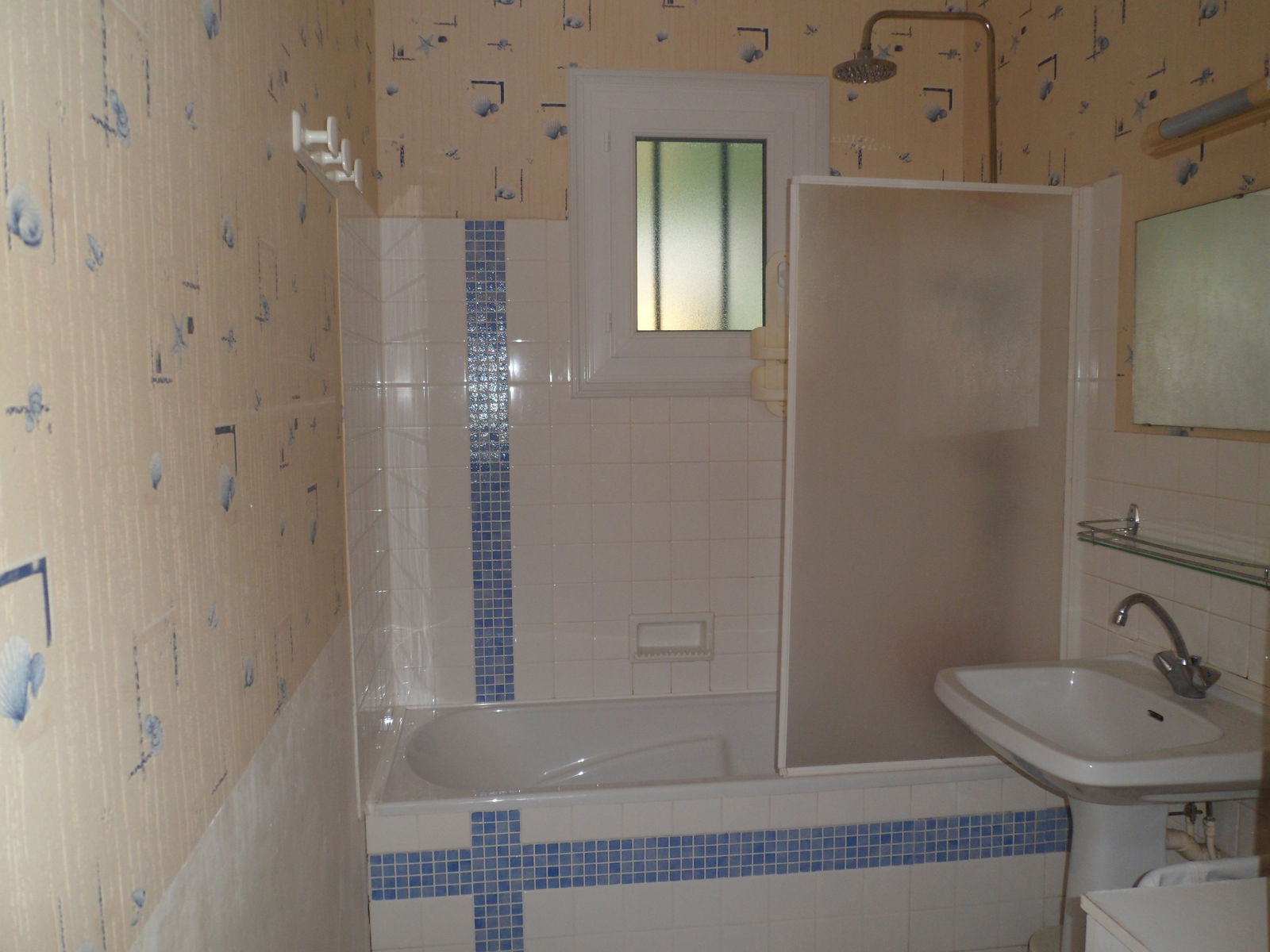 Independent Studio Sarzeau 70854