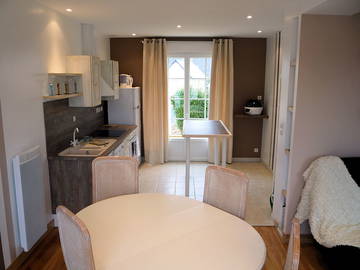 Chambre À Louer Port-En-Bessin-Huppain 455013