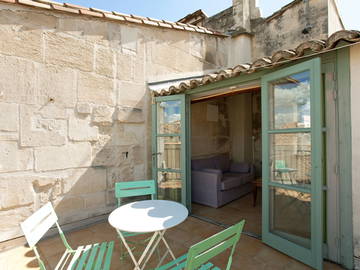 Colocation Arles 203603-4