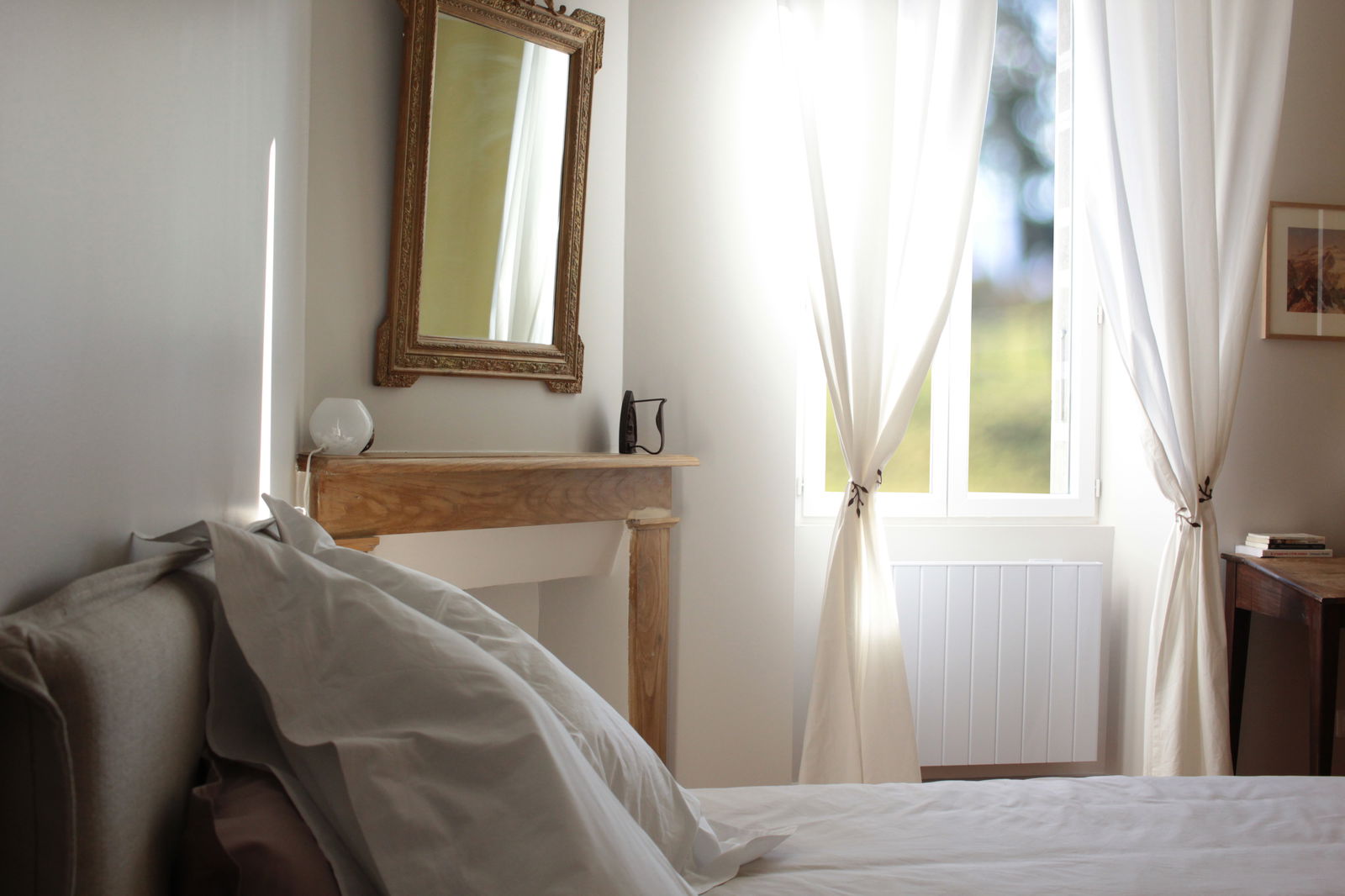 Independent Studio Rontignon 190180