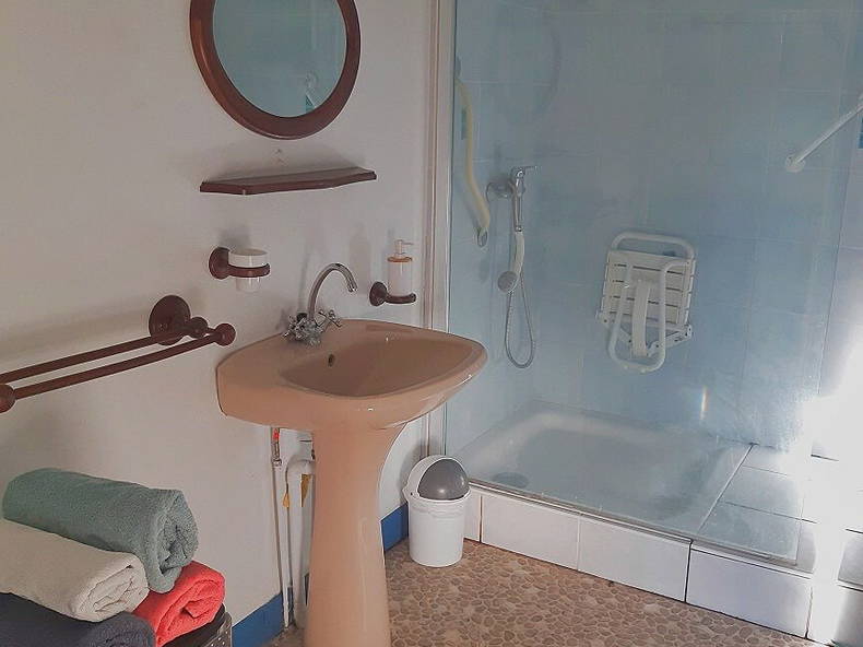 Entire Home Troyes 244714-4