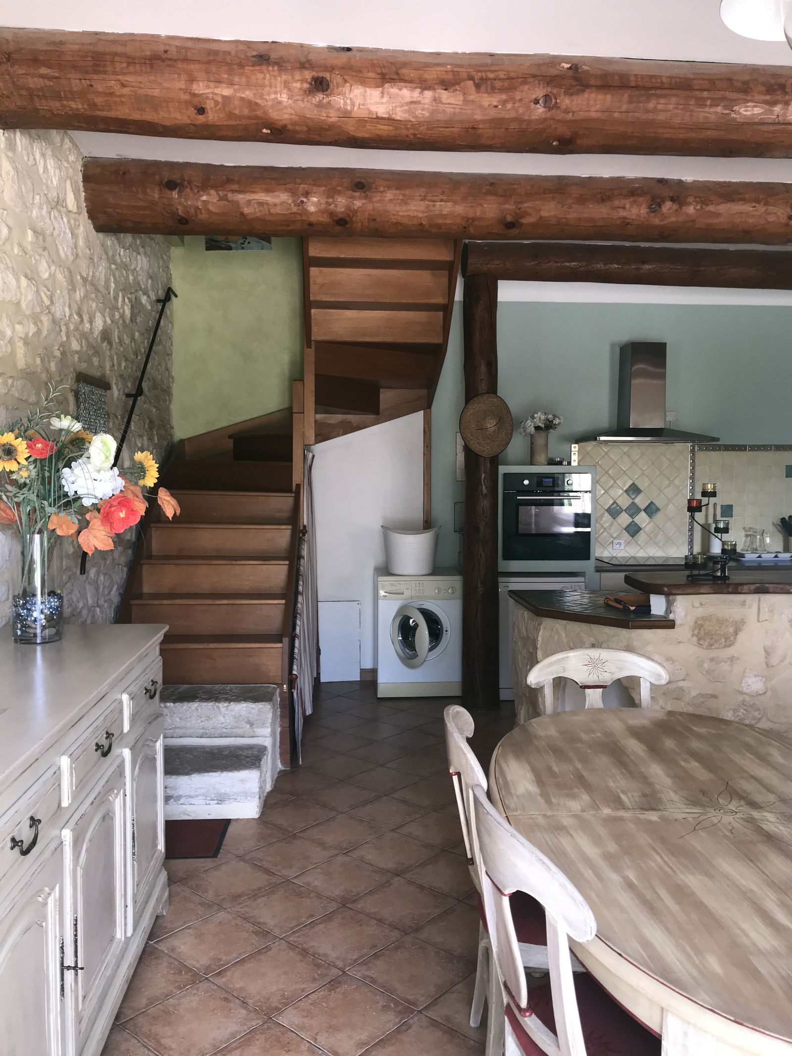 Entire Home Pernes-les-Fontaines 206478