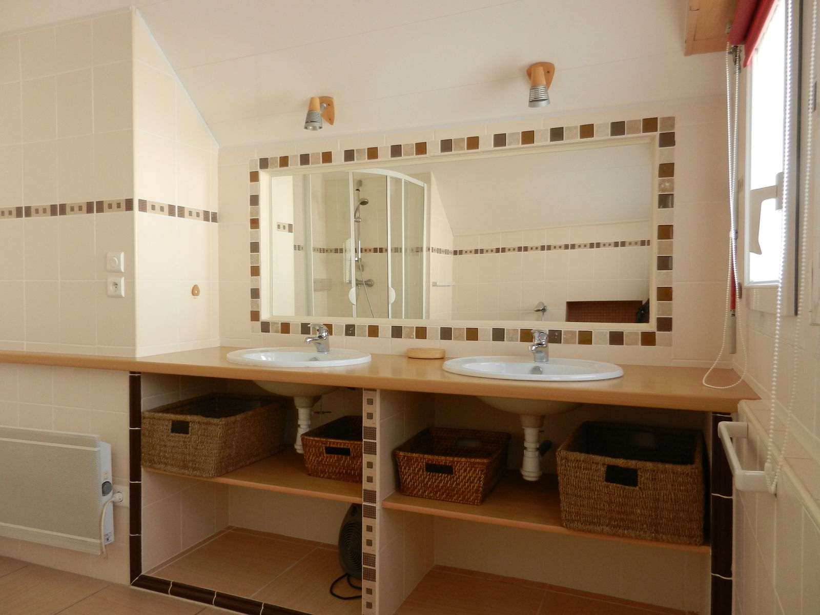 Independent Studio Guilvinec 17779