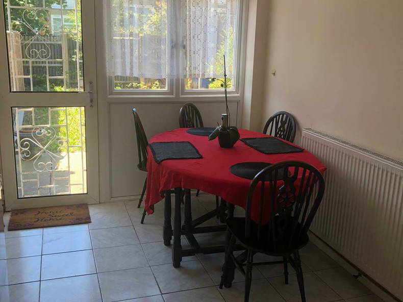 Chambre Chez L'habitant B6 5BU 205679-2