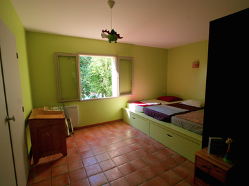 Logement Entier Cabrières-D'avignon 104033-8