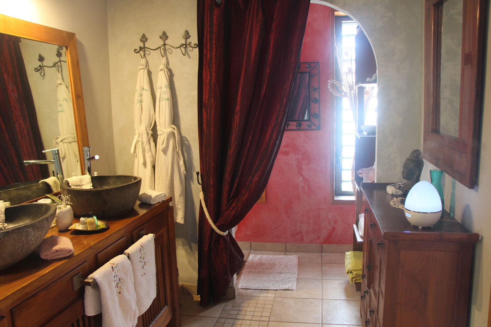 Unabhängiges Studio undefined 224241