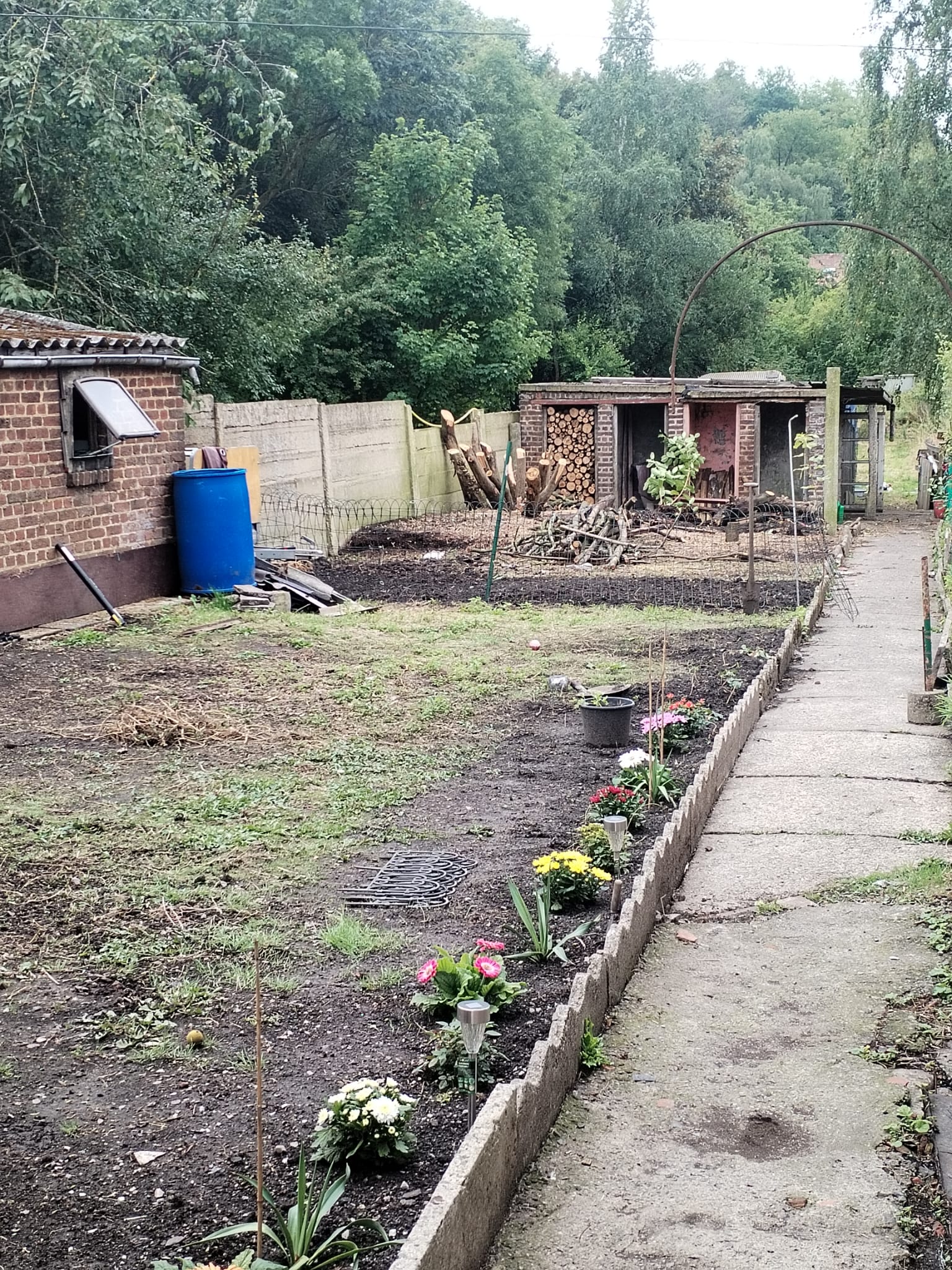 Onafhanklike Ateljee Charleroi 574968