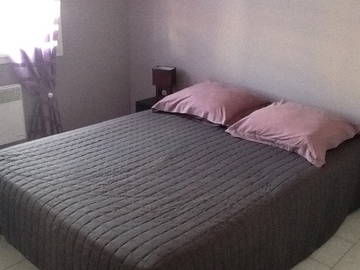 Roomlala | Huis met tuin en swembad om te deel